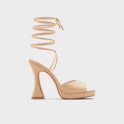 DaphneeStrappy Heeled Sandal - Platform