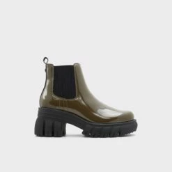 Final Sale - The Item Cannot Be ReturnedFairlaneChelsea Boot - Lug Sole