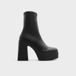 LightweightGrandstepChelsea Boot - Block Heel