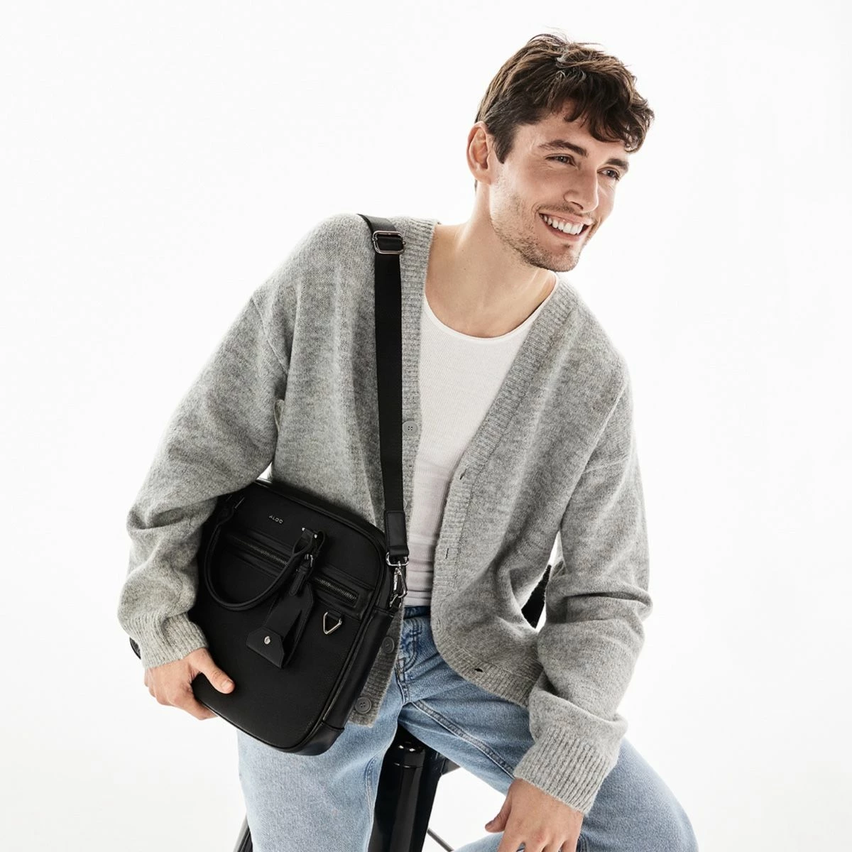 &New NewKaupMessenger Bag - Image 2